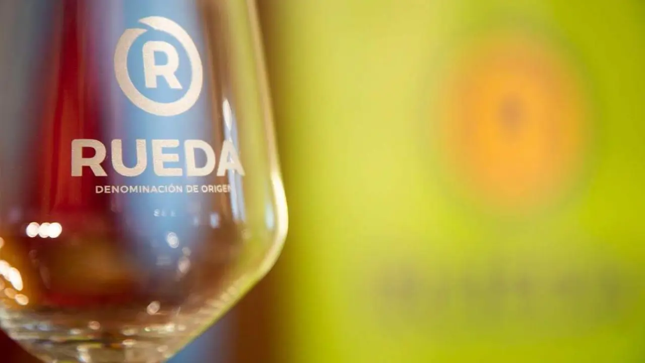 Una copa de Rueda. - 