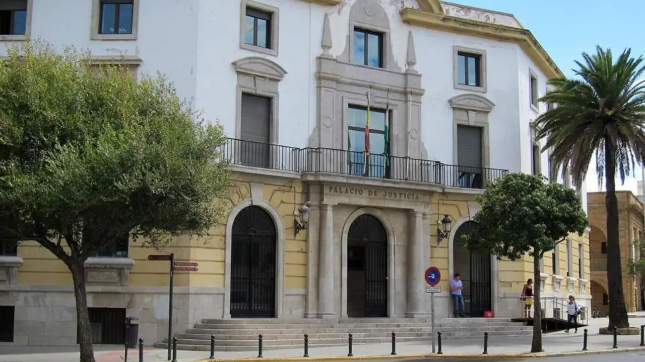 Audiencia Provincial de C&aacute;diz. - EP