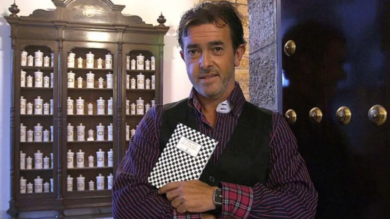 Juan Carlos Arag&oacute;n Becerra. - 