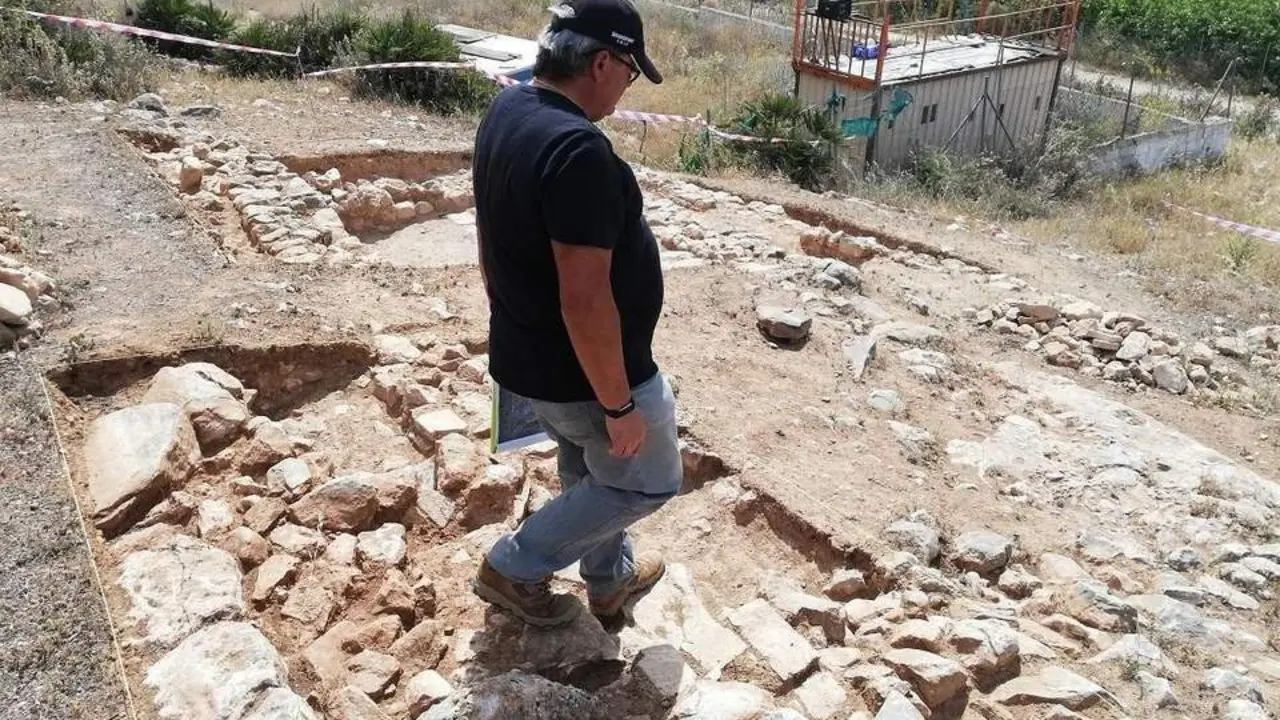 Excavaci&oacute;n arqueol&oacute;gica. - VM