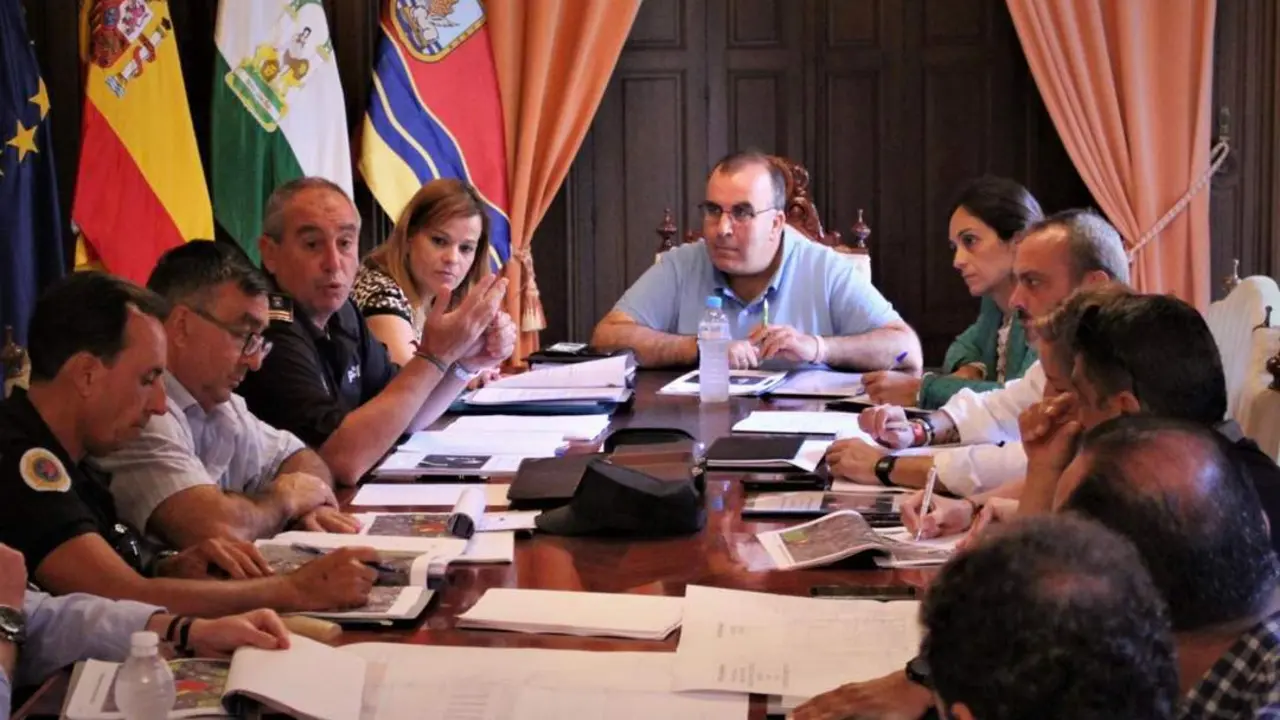 Un momento de la reuni&oacute;n de la Mesa de la Seguridad - A. I.