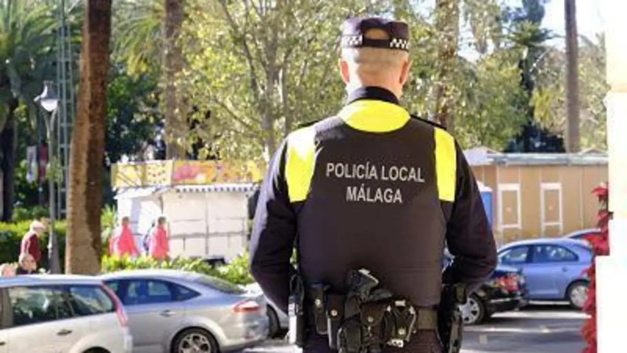 Polic&iacute;a Local. - VM