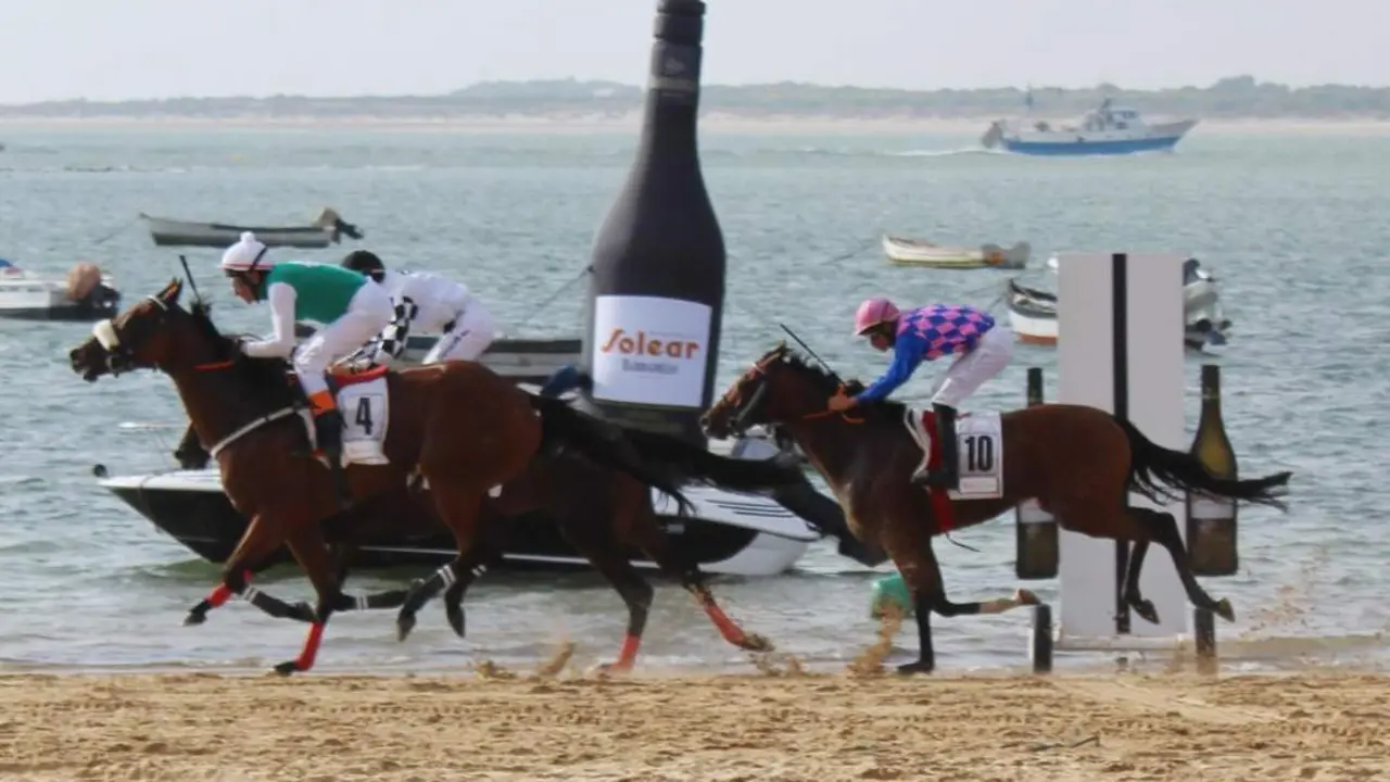 El jockey argentino Jorge Edgardo Jarcovsky gan&oacute; el Premio Diputaci&oacute;n Provincial de C&aacute;diz - Ra&uacute;l J. Bustillos