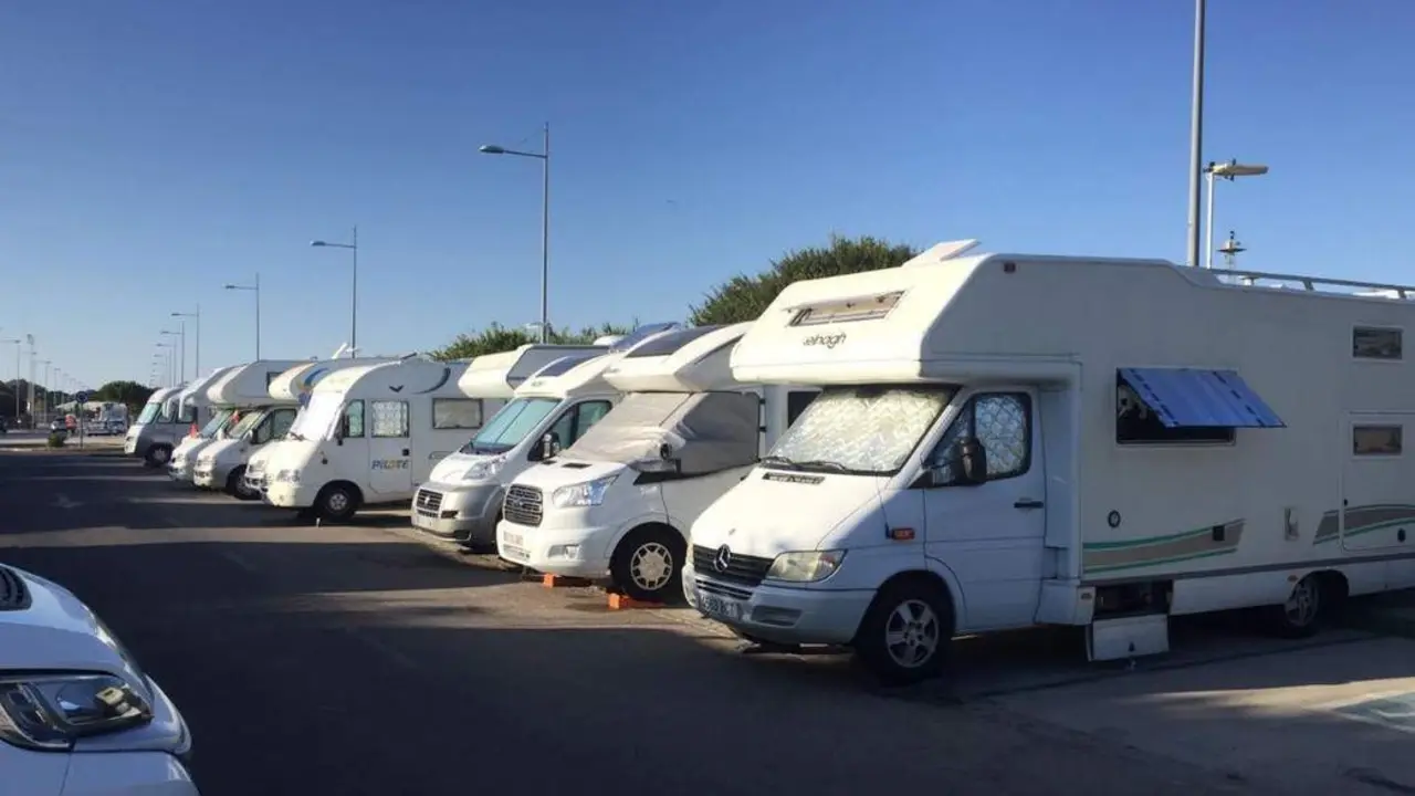 Aparcamientos de autocaravanas en Rota - Viva Rota