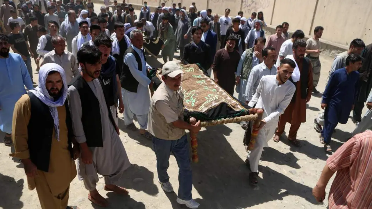 Ataque suicida en un sal&oacute;n de bodas en Kabul. - EFE