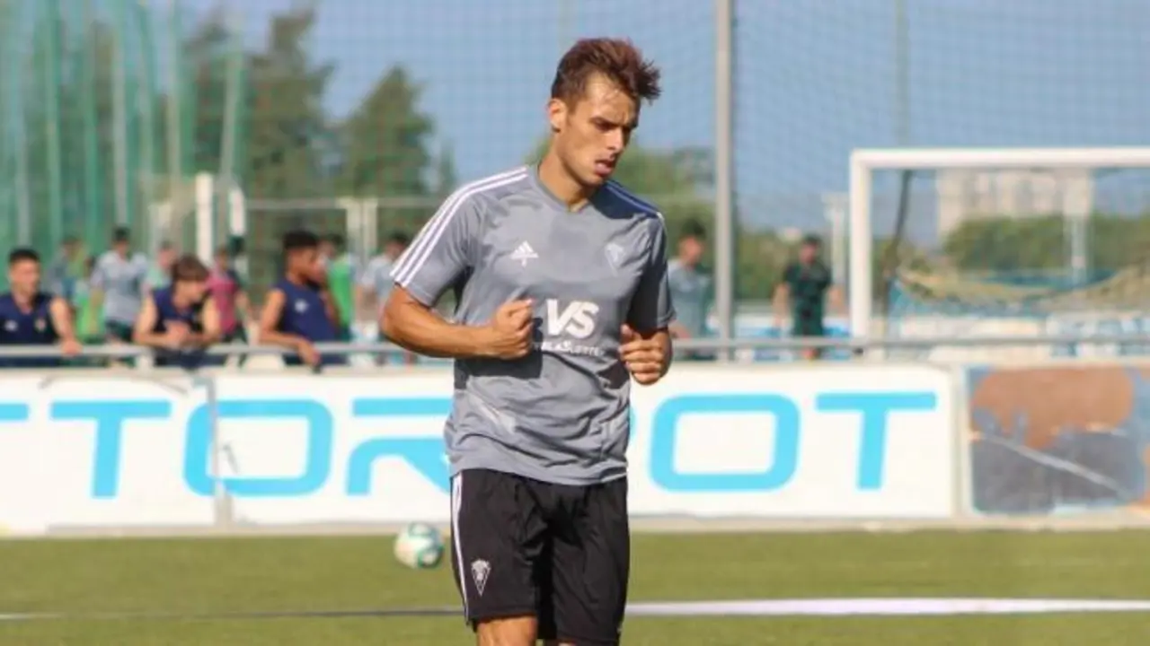 El cadista Brian Oliv&aacute;n - C&aacute;diz CF