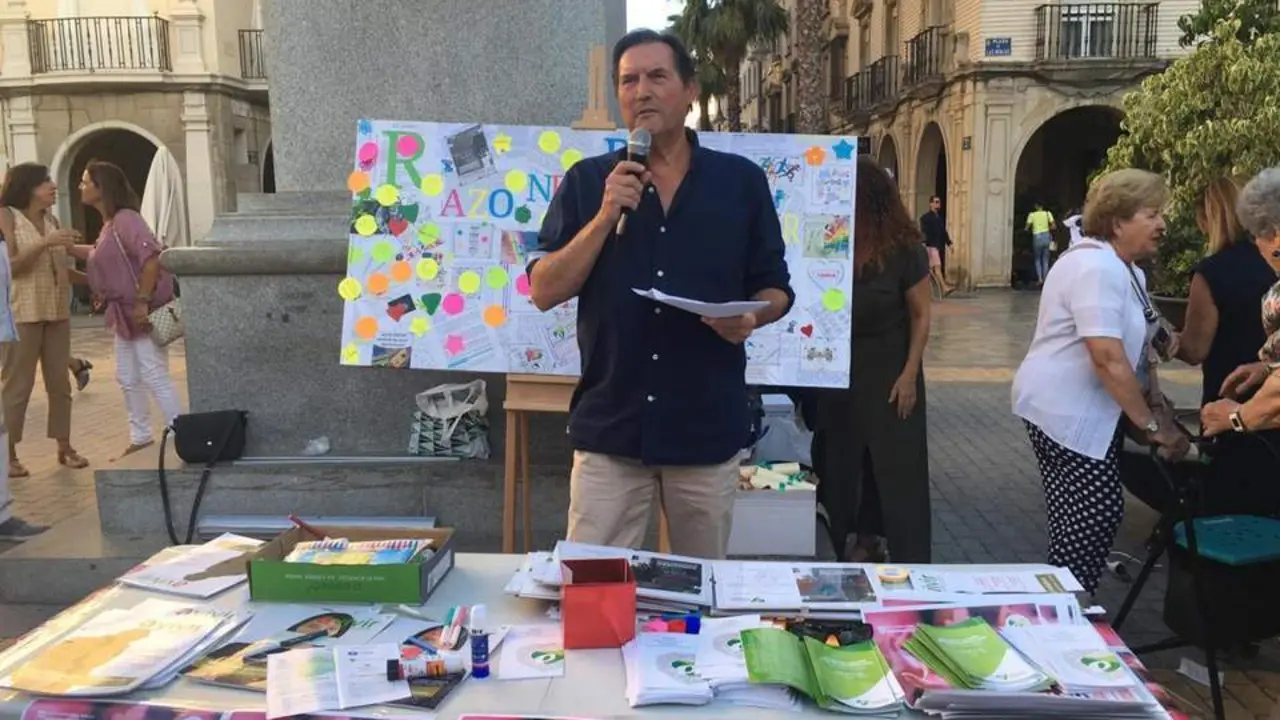 Acto del Tel&eacute;fono de la Esperanza. - VG