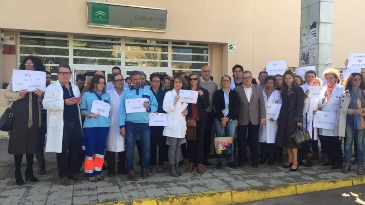 Protesta contra las agresiones. - VH