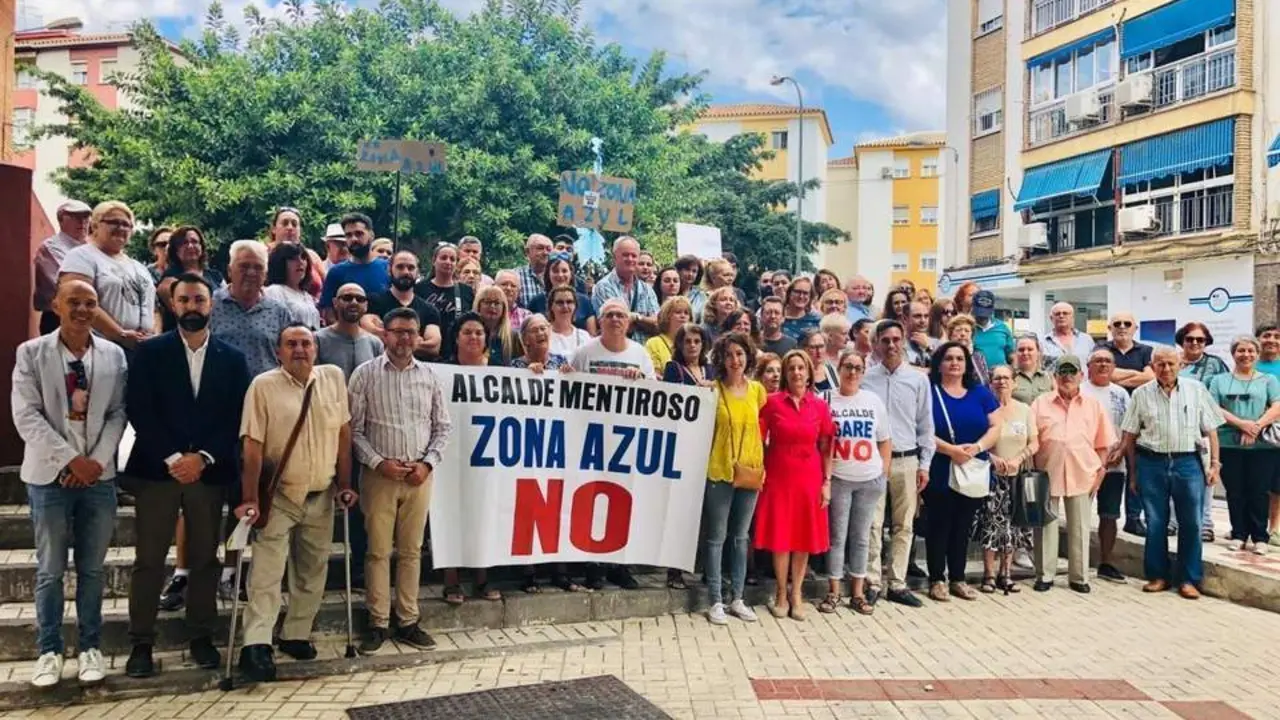 Los vecinos de La Uni&oacute;n ganan la batalla de la zona azul al alcalde