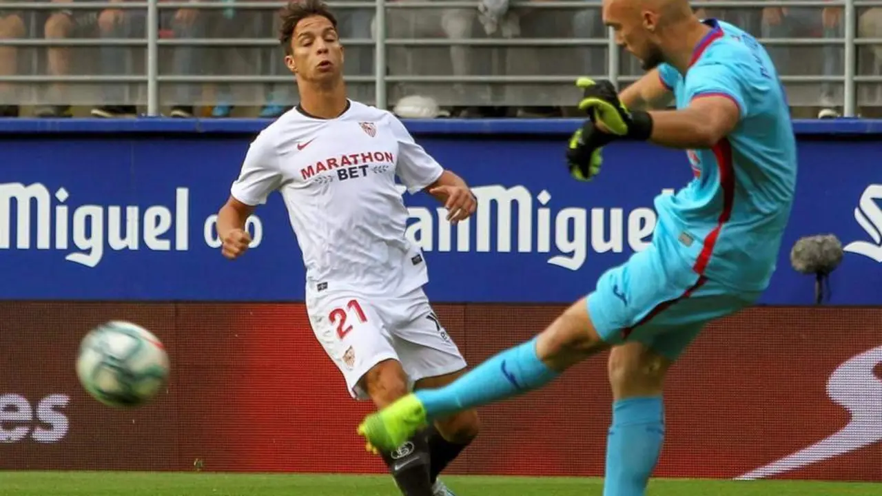 El Sevilla tira el partido ante el Eibar (3-1)