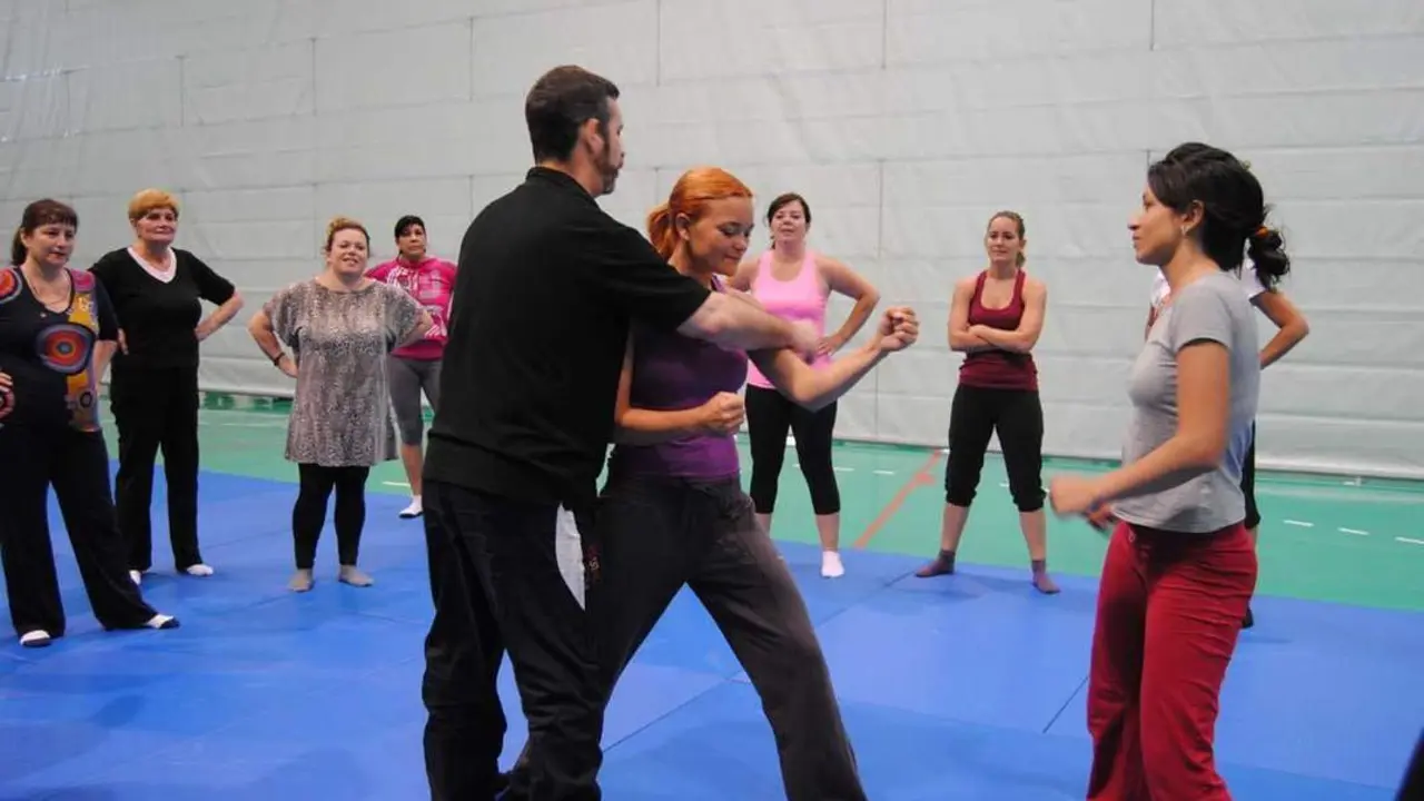 Curso de Autodefensa - Rohu