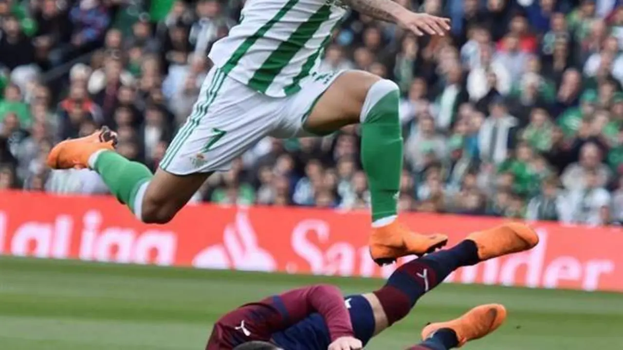 El Betis super&oacute; al Eibar claramente. - EFE