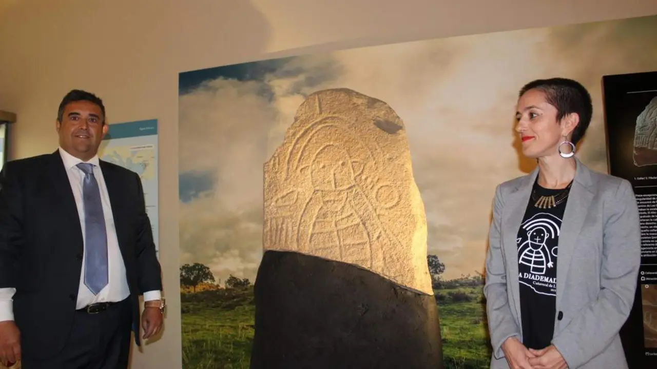 Jos&eacute; Manuel Correa y Mercedes Gordo. - VH