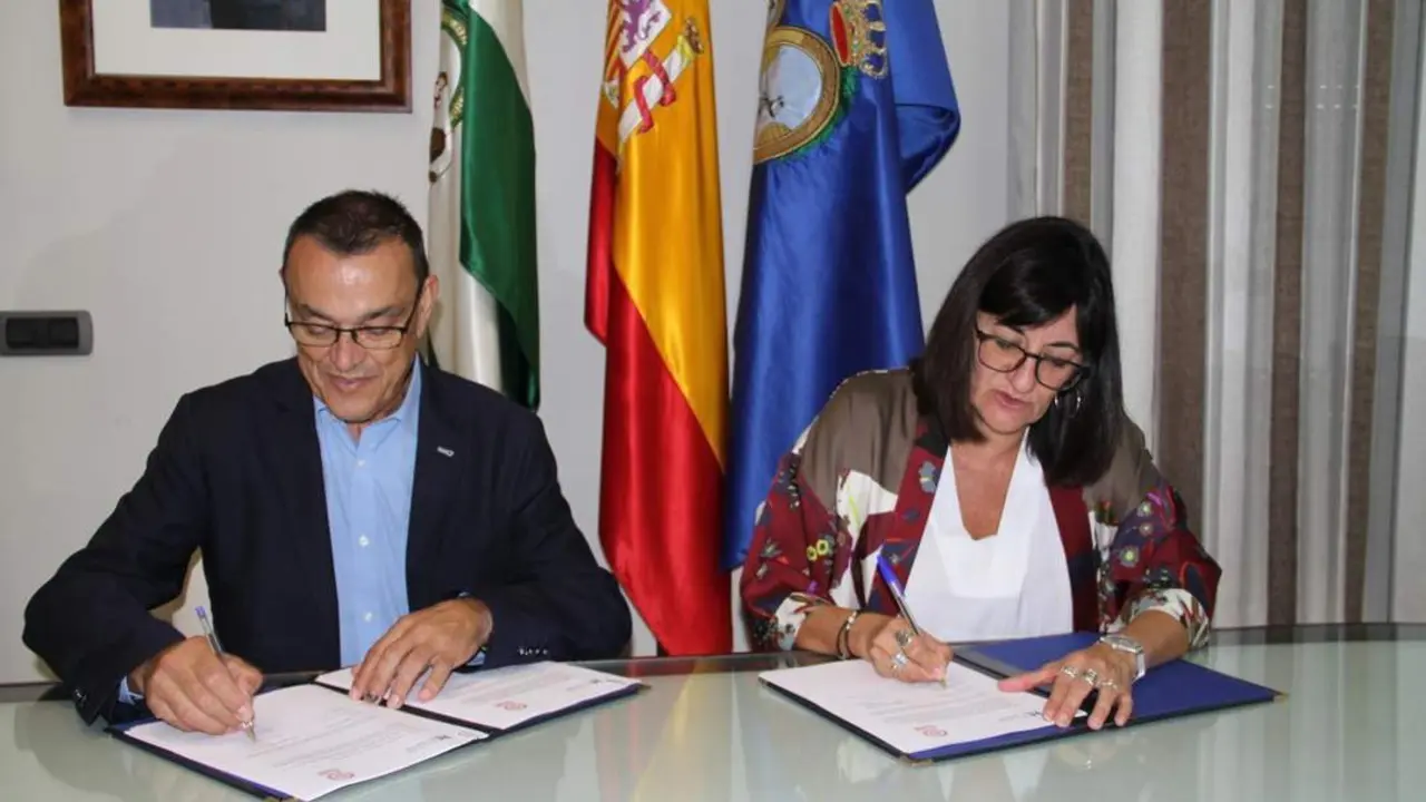 Ignacio Caraballo y Mar&iacute;a Antonia Pe&ntilde;a. - VH