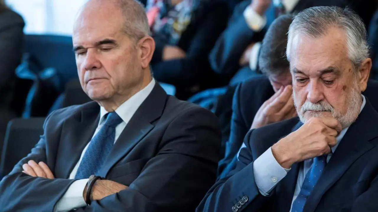 Chaves y Gri&ntilde;&aacute;n. - EP