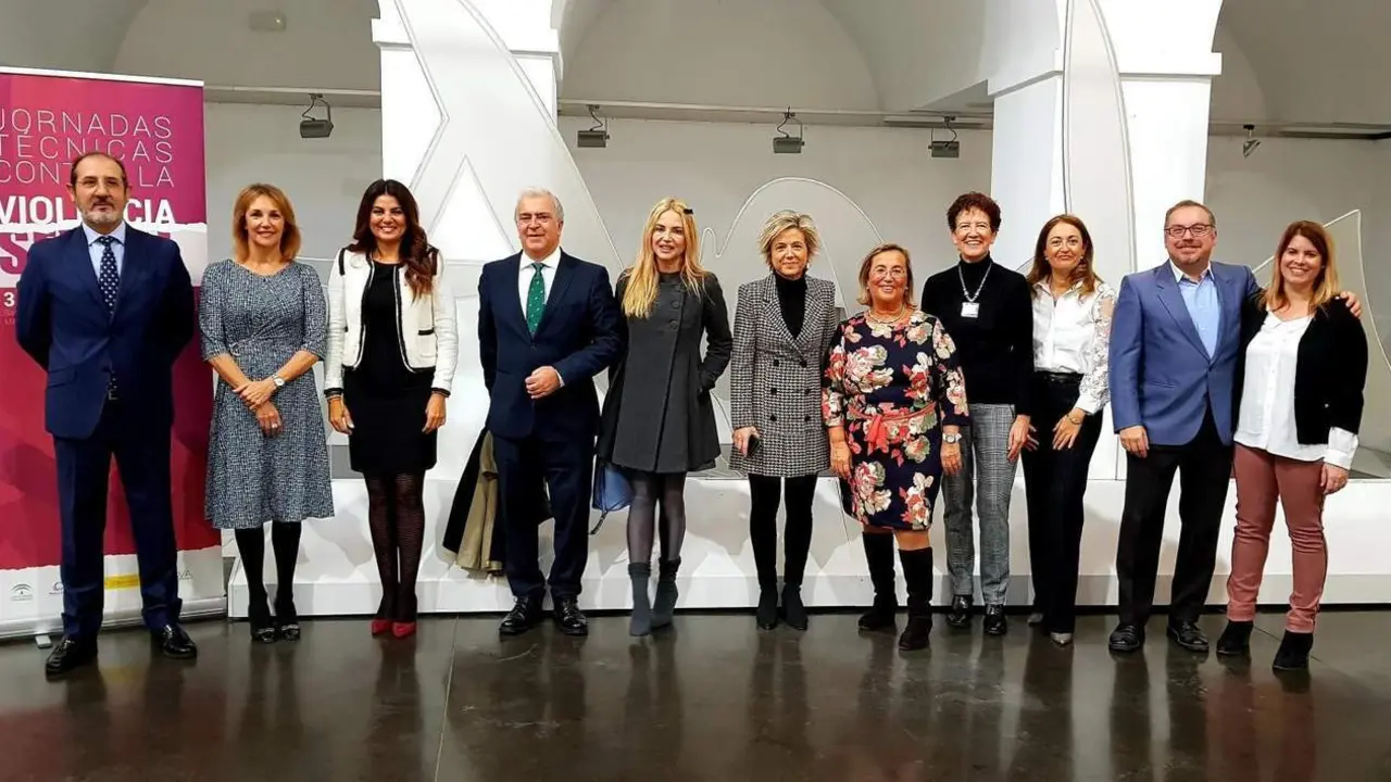 Jornadas con expertos sobre violencia. - vm