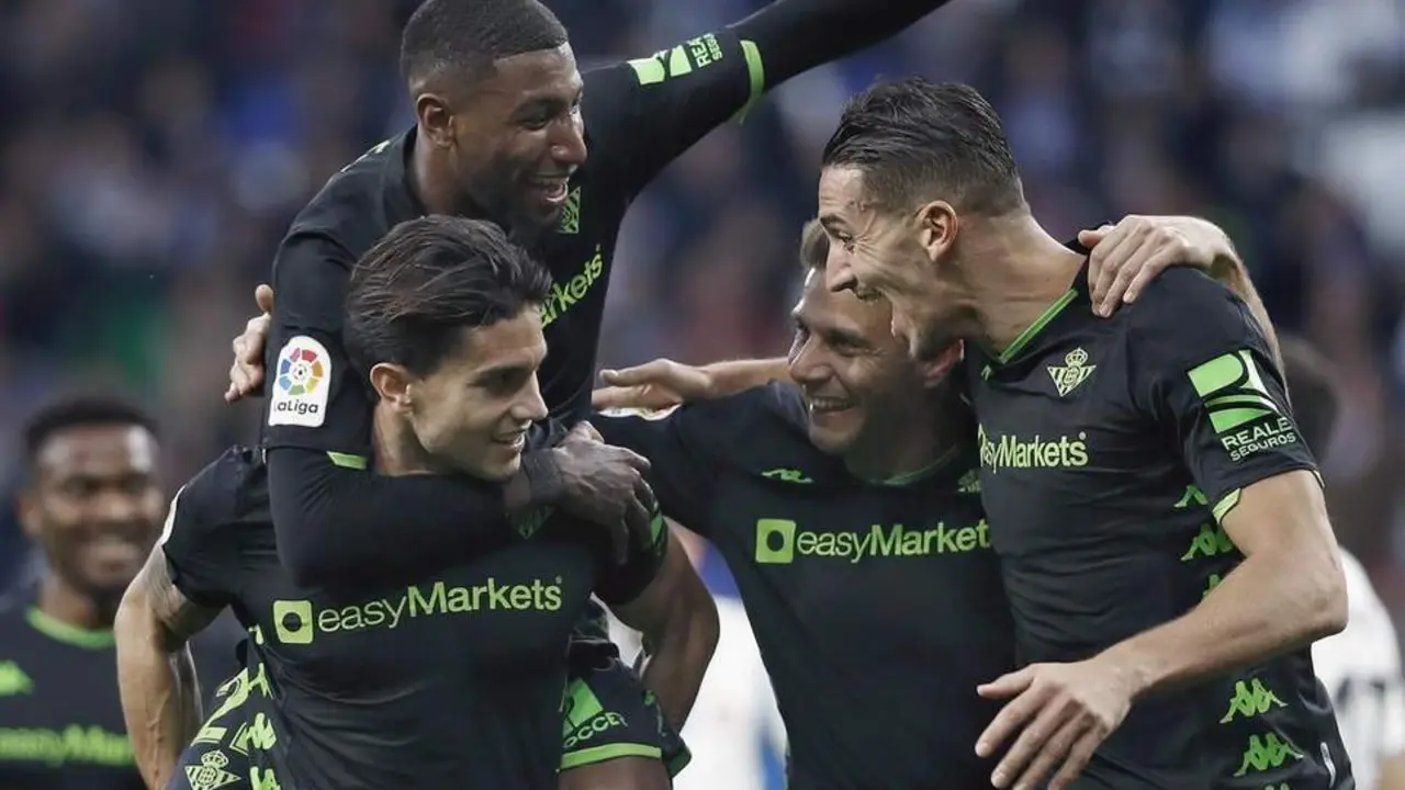 El Betis se dej&oacute; dos puntos en el RCDE Stadium (2-2)