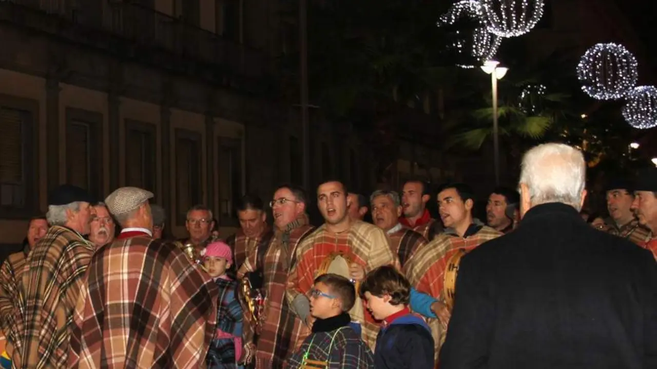 Campanilleros de Chucena. - VH