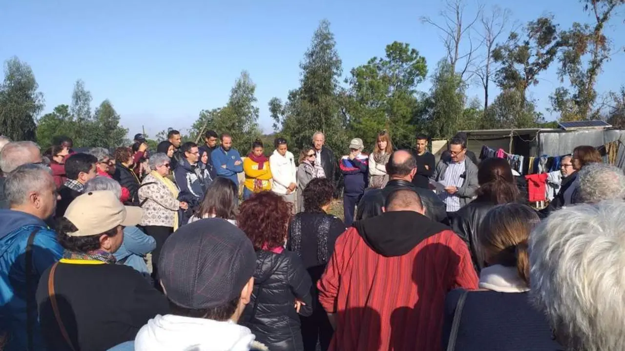 Homenaje al inmigrante fallecido en Palos. - VH