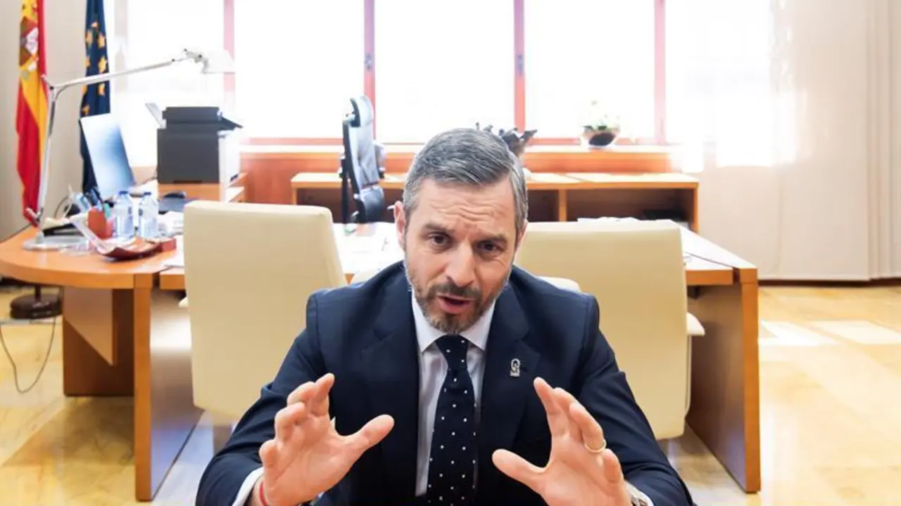 El consejero de Hacienda, Juan Bravo. - EFE