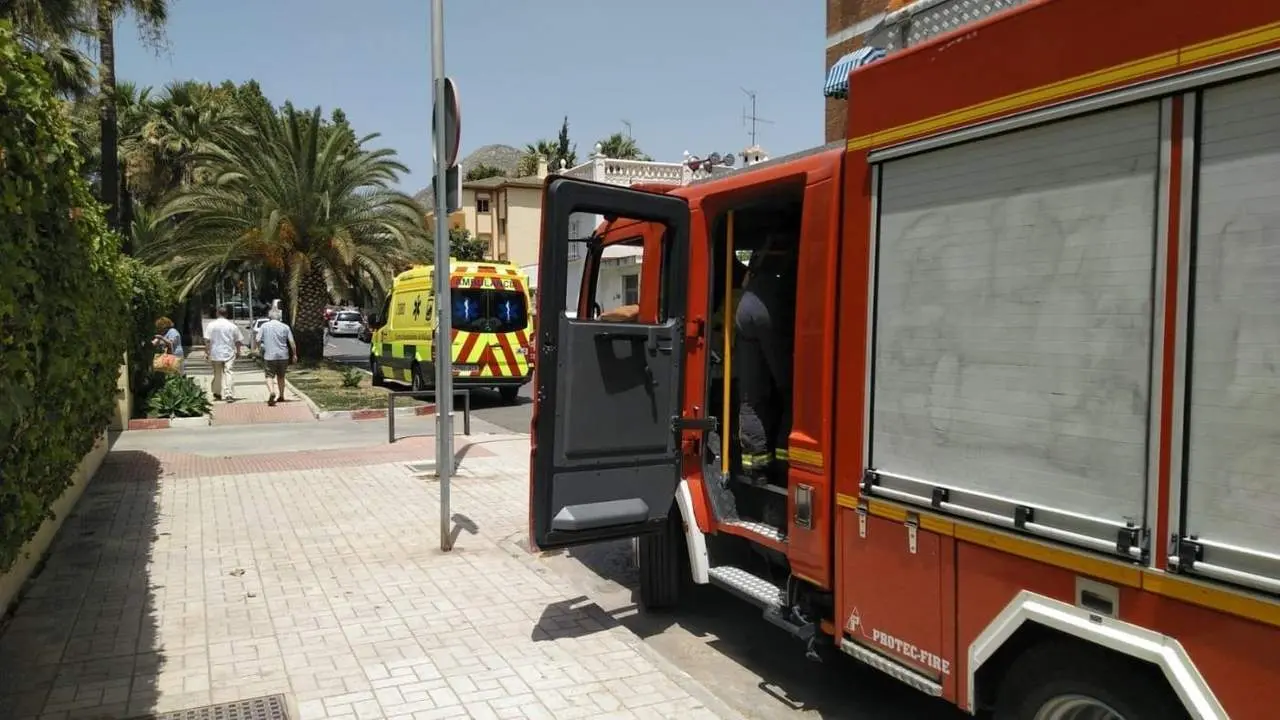 Imagen de archivo de un cami&oacute;n de bomberos. - bomberos