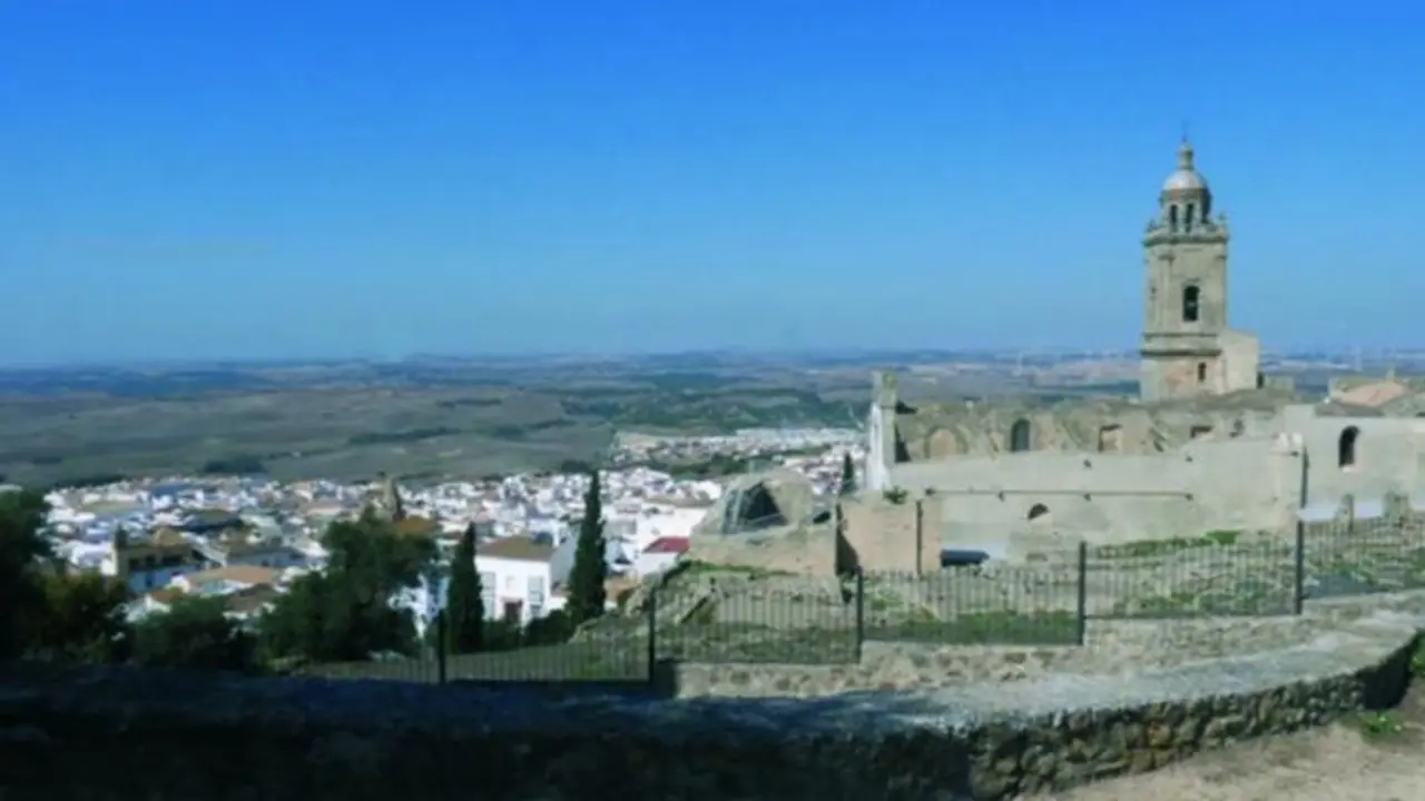Castillo, muralla y museo arqueol&oacute;gico son los principales atractivos tur&iacute;sticos, junto a la gastronom&iacute;a y la reposter&iacute;a navide&ntilde;a. - A. I.
