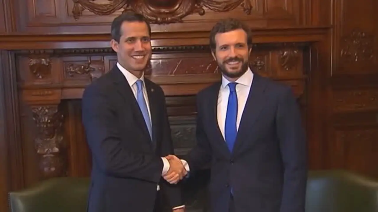PP y PSOE acuden juntos a recibir a Guaid&oacute; en la Casa Am&eacute;rica
