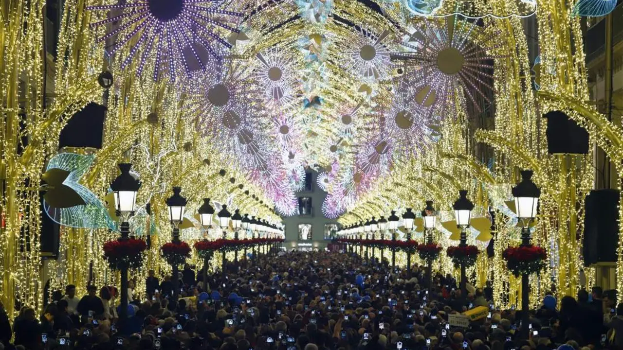 Encendido de las luces de Navidad en M&aacute;laga. - ep