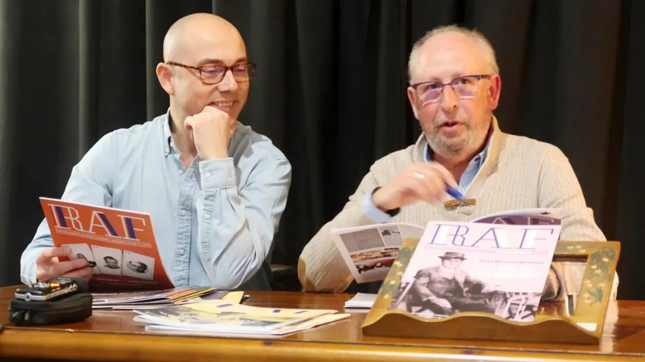 Carlos Mart&iacute;n Ballester, presidente del C&iacute;rculo Flamenco de Madrid, y Servando Repetto - A. I.
