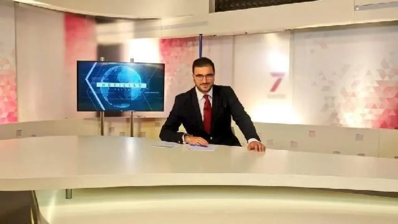 Mois&eacute;s Ruz. - 7TV