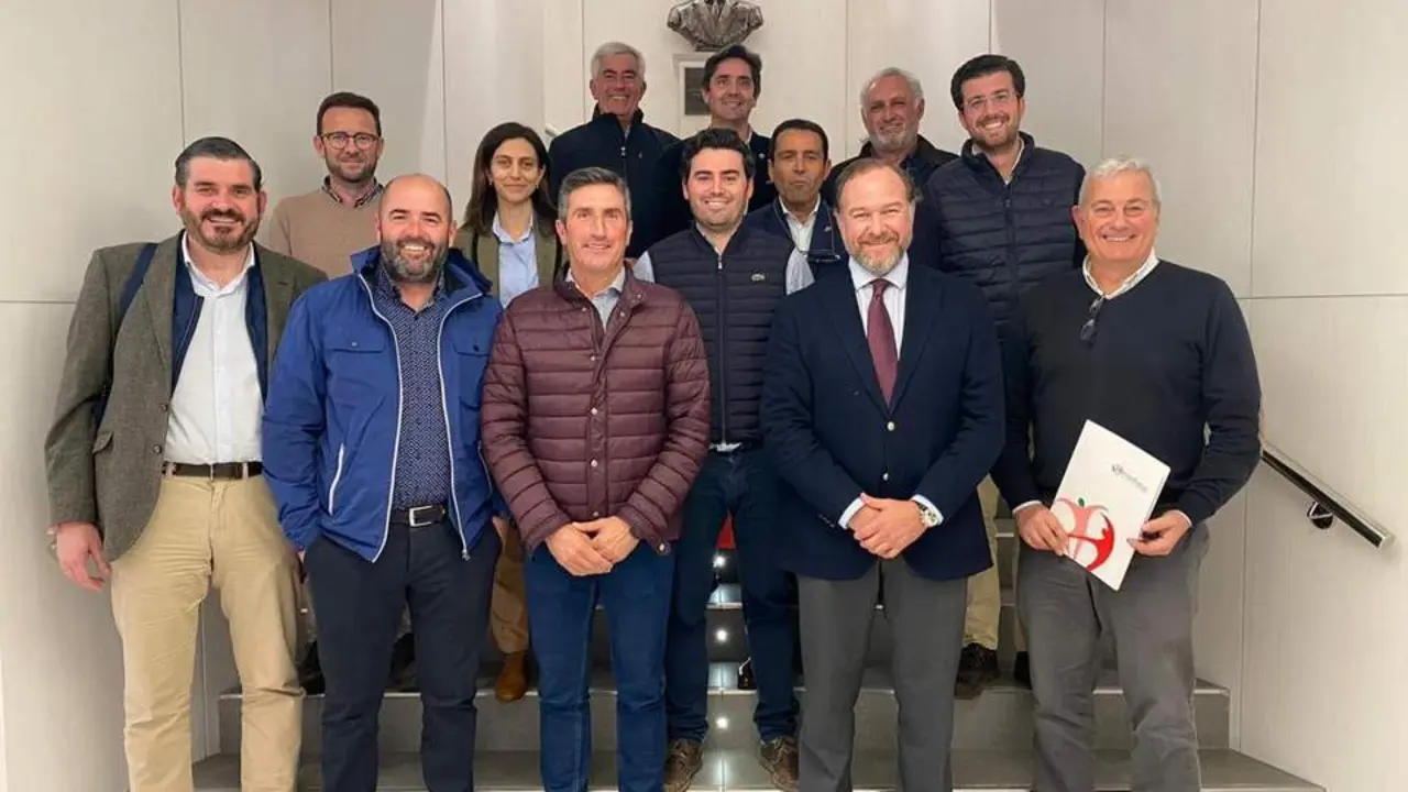  Imagen de los miembros de Interfresa. - VH