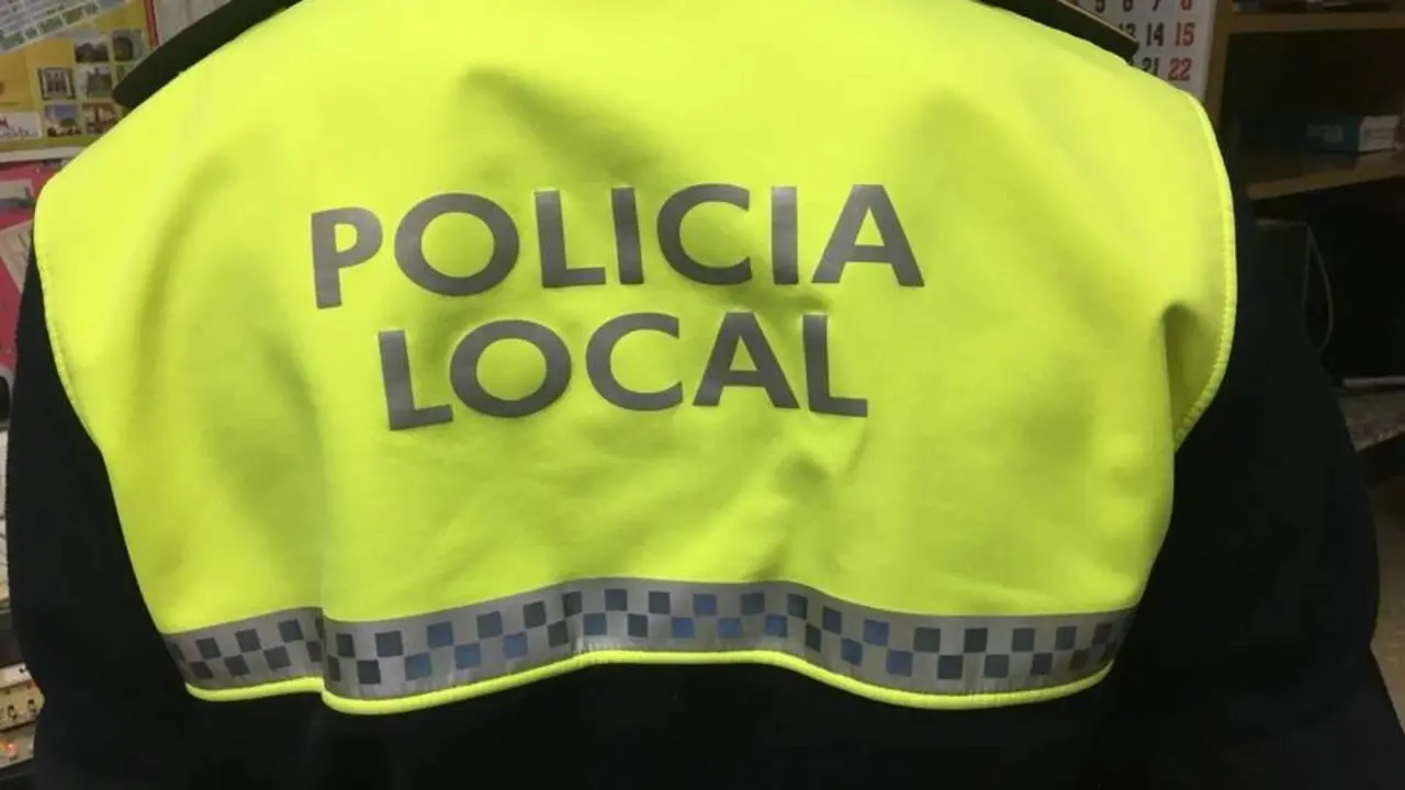 Polic&iacute;a Local. - EP