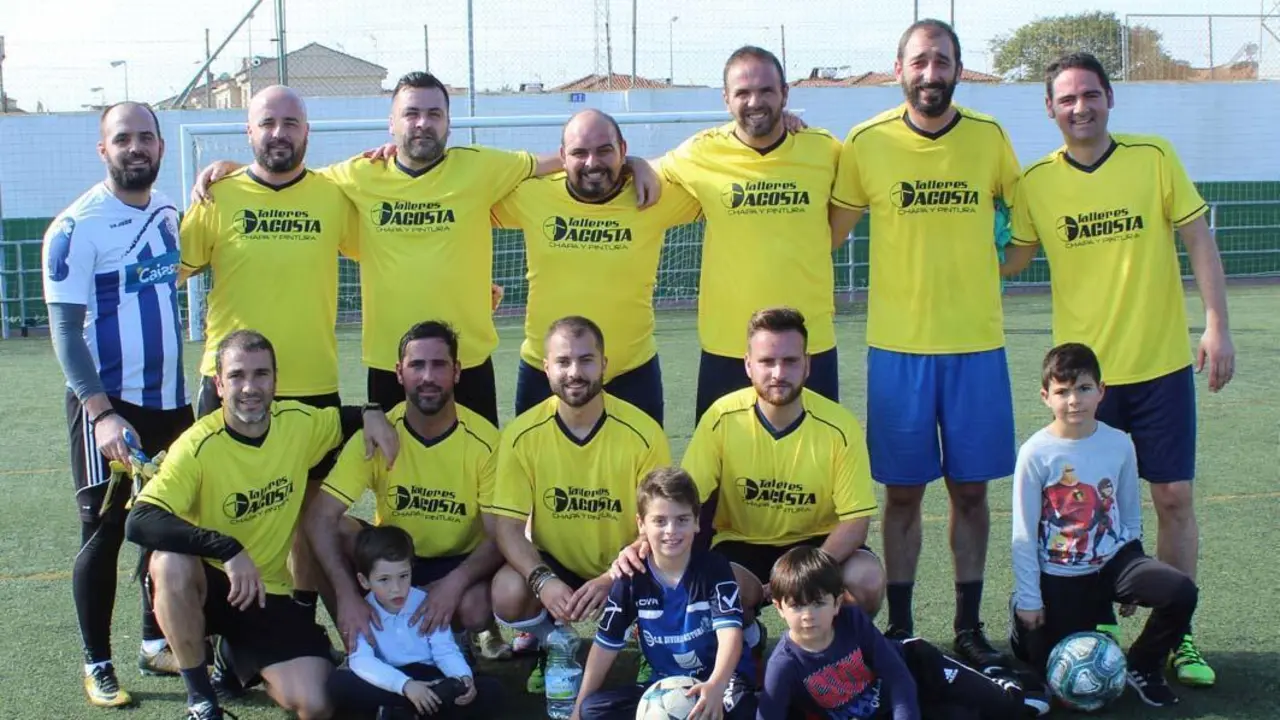 Talleres Acosta lidera la clasificaci&oacute;n de la Liga Local de F&uacute;tbol-7 - Ra&uacute;l J. Bustillos