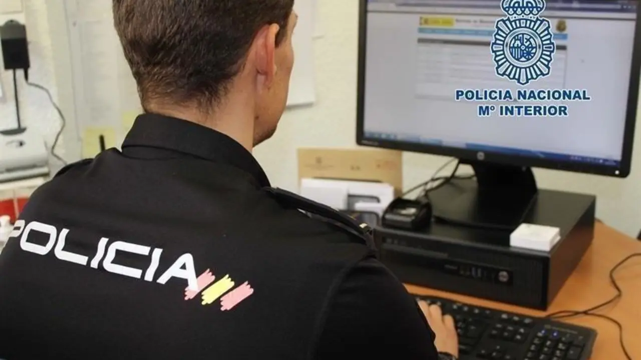 Operaci&oacute;n de la Polic&iacute;a Nacional. - VM
