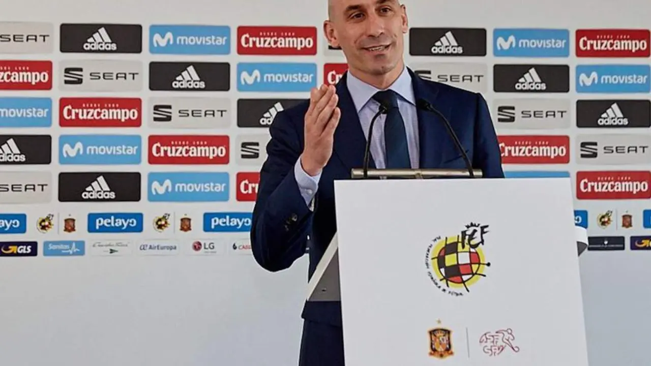 Luis Miguel Rubiales, presidente de la Real Federaci&oacute;n Espa&ntilde;ola de F&uacute;tbol - A. I.