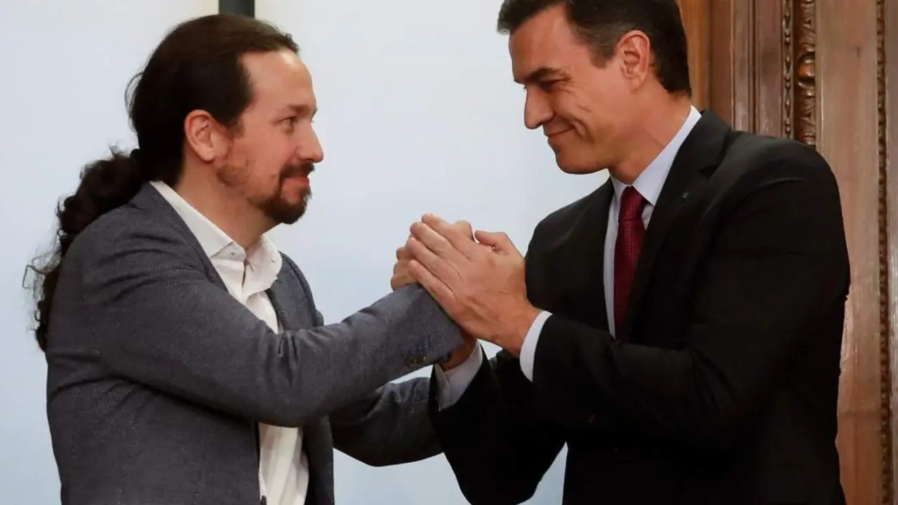 pablo iglesias y pedro s&aacute;nchez. - efe