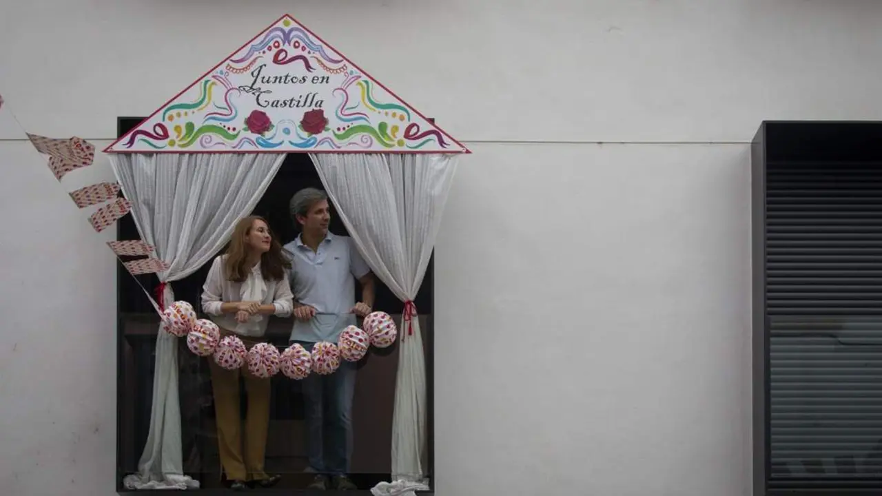 Balc&oacute;n en Triana. - Europa Press