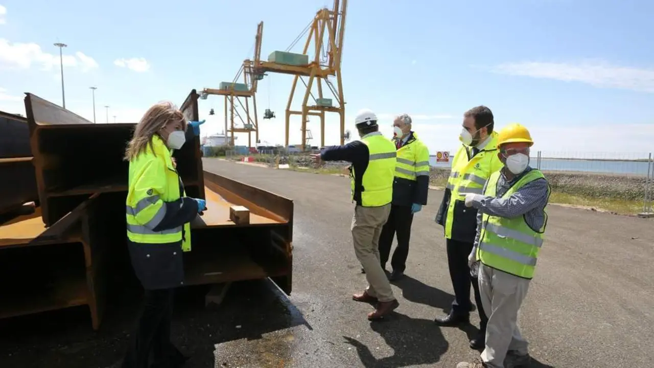 Obras de ampliaci&oacute;n del Muelle Sur. - VH