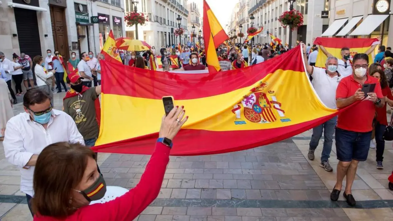 Cacerolada en M&aacute;laga: la protesta llega a la calle Larios