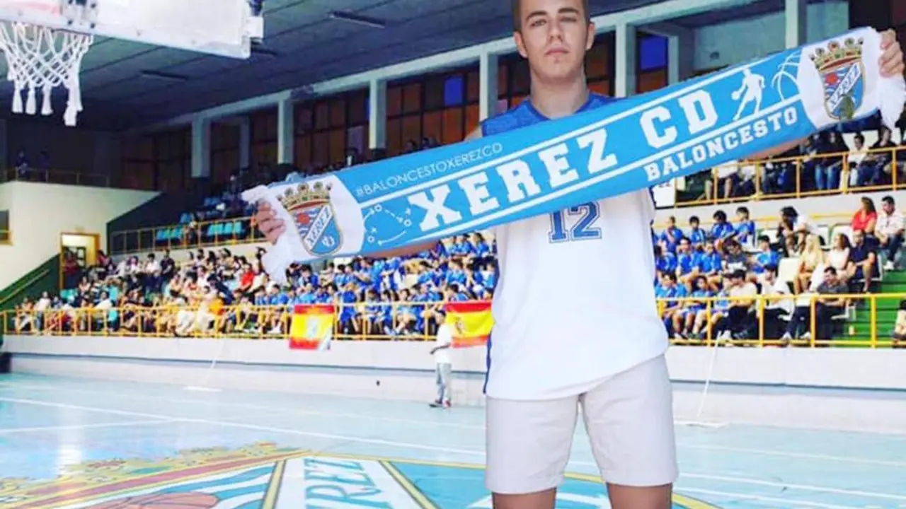 El sanluque&ntilde;o Quique, nuevo jugador del Xerez CD Baloncesto - Xerez CD