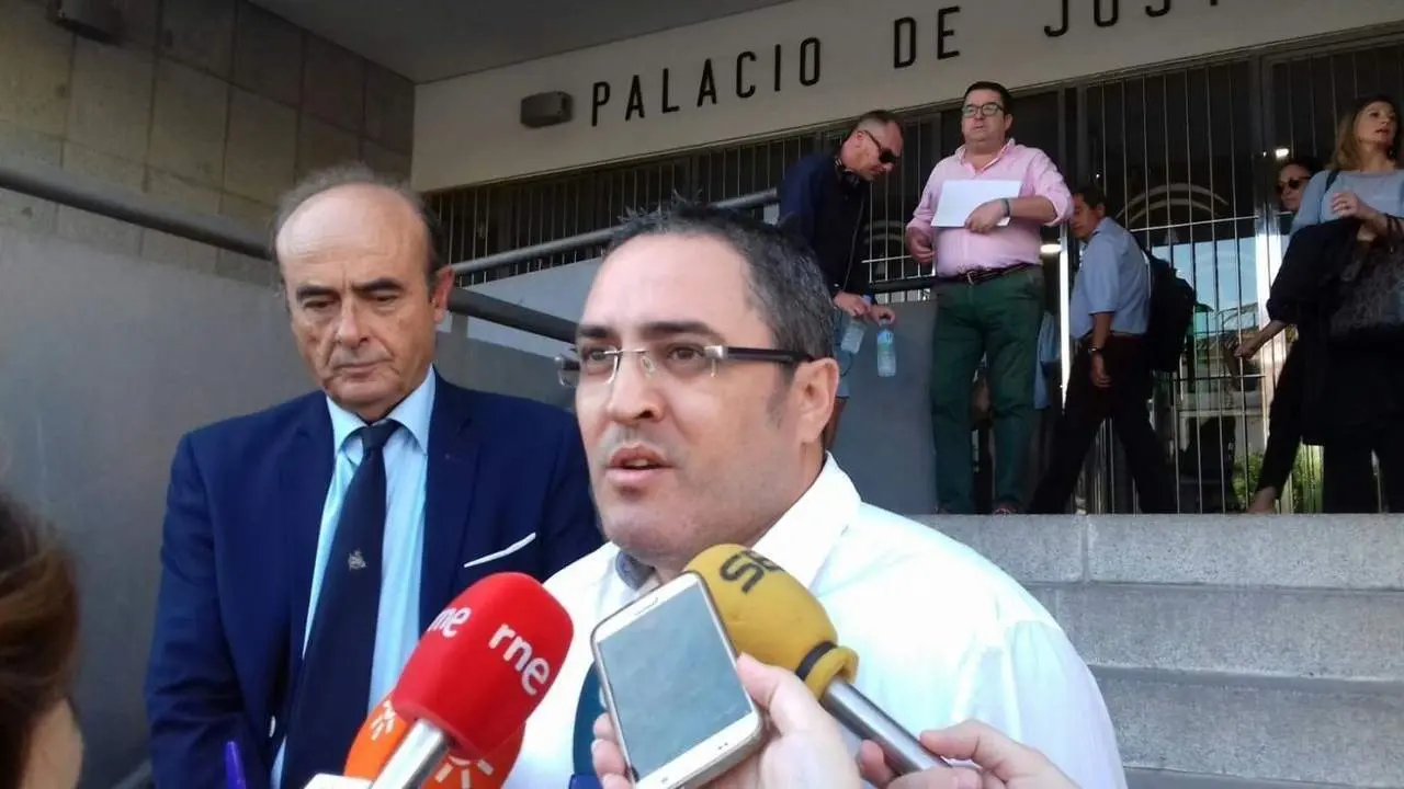 An&iacute;bal Dom&iacute;nguez. - VH