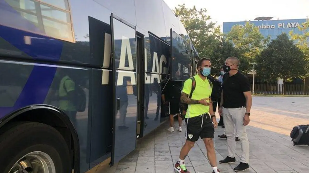 Llegada a Gij&oacute;n. - M&aacute;laga CF