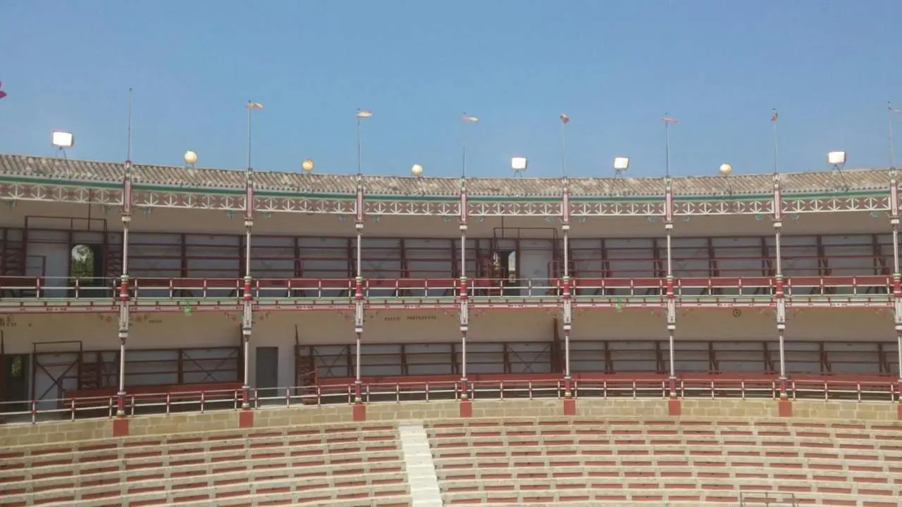 Plaza de Toros de El Puerto. - Viva