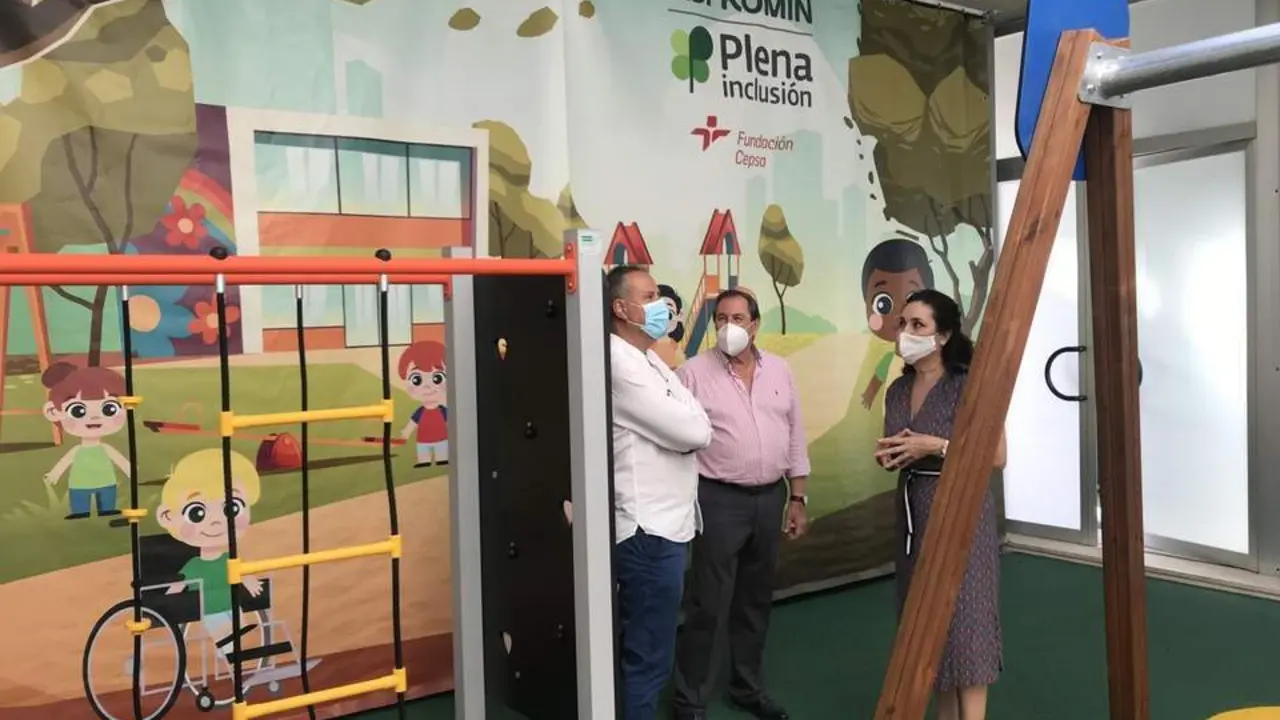 Visita al nuevo parque terap&eacute;utico de Aspromin. - VH