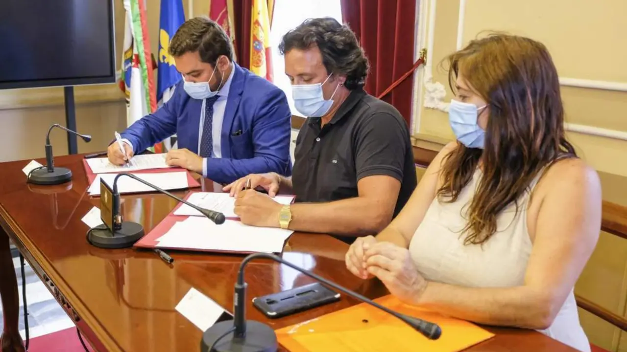 Firma del convenio de la administraci&oacute;n de justicia. - 