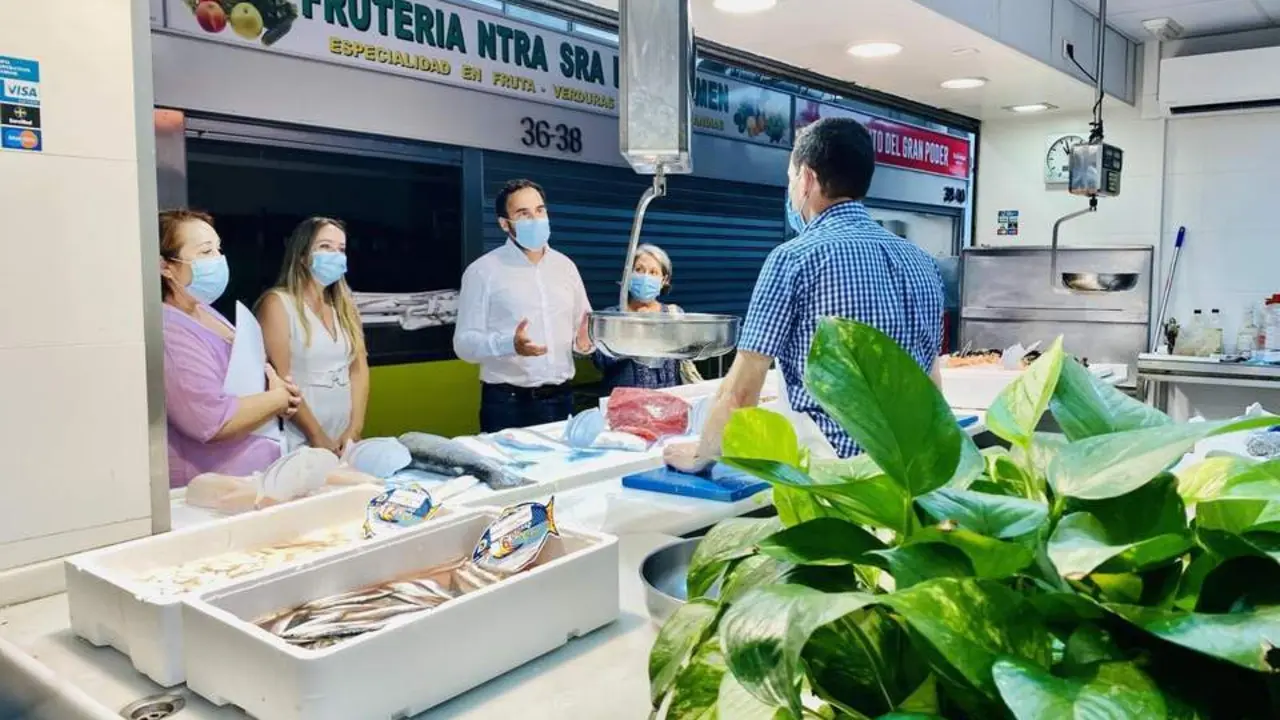 En el Mercado del Carmen. - PSOE M&aacute;laga