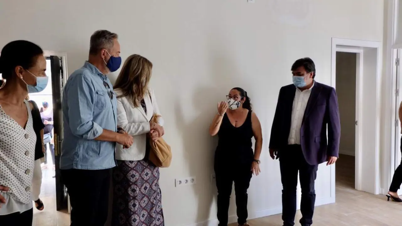 Visita a las obras en P&eacute;rez Cubillas. - VH