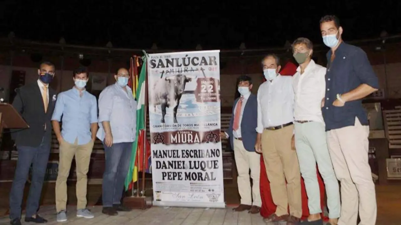 Un momento de la presentaci&oacute;n del cartel - A. I.