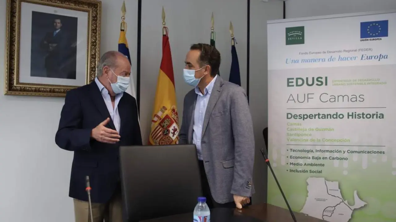 El presidente y el alcalde de Valencina. - Diputaci&oacute;n 