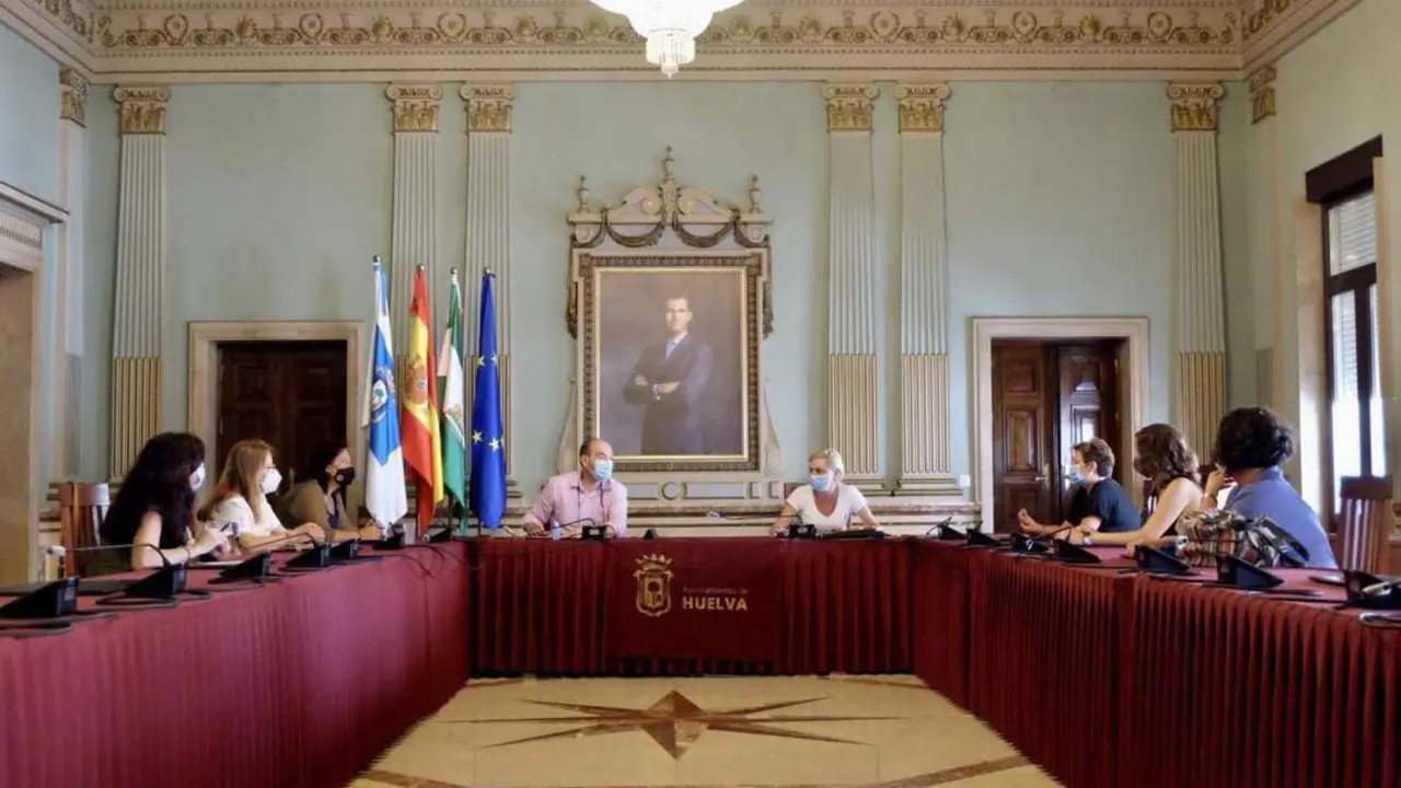 Reuni&oacute;n en el Ayuntamiento. - VH
